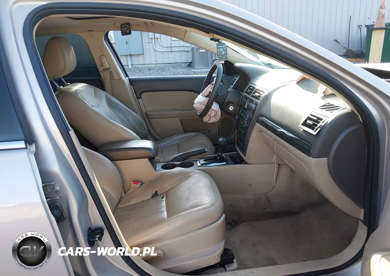2009 Mercury Milan V6 Premier VIN:3MEHM08169R604457 - 5