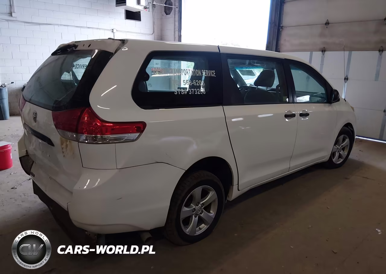 2014 Toyota Sienna L V6 7 Passenger VIN:5TDZK3DC7ES463135 - 4