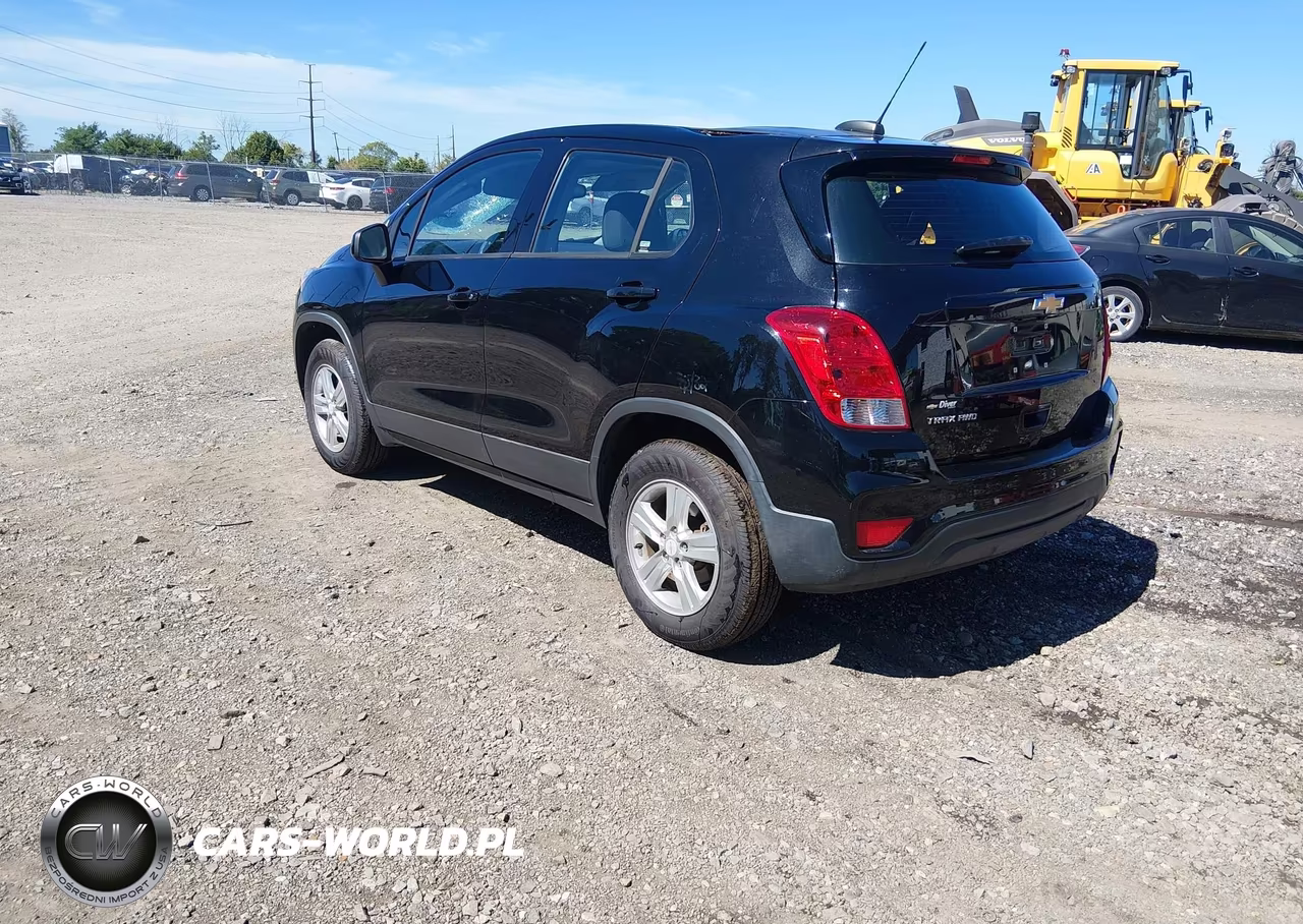 2017 Chevrolet Trax Ls VIN:3GNCJNSBXHL265018 - 3