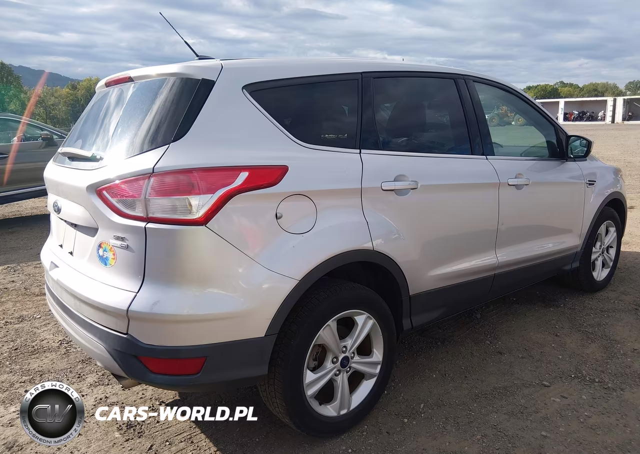 2015 Ford Escape Se VIN:1FMCU9GX6FUC53426 - 4