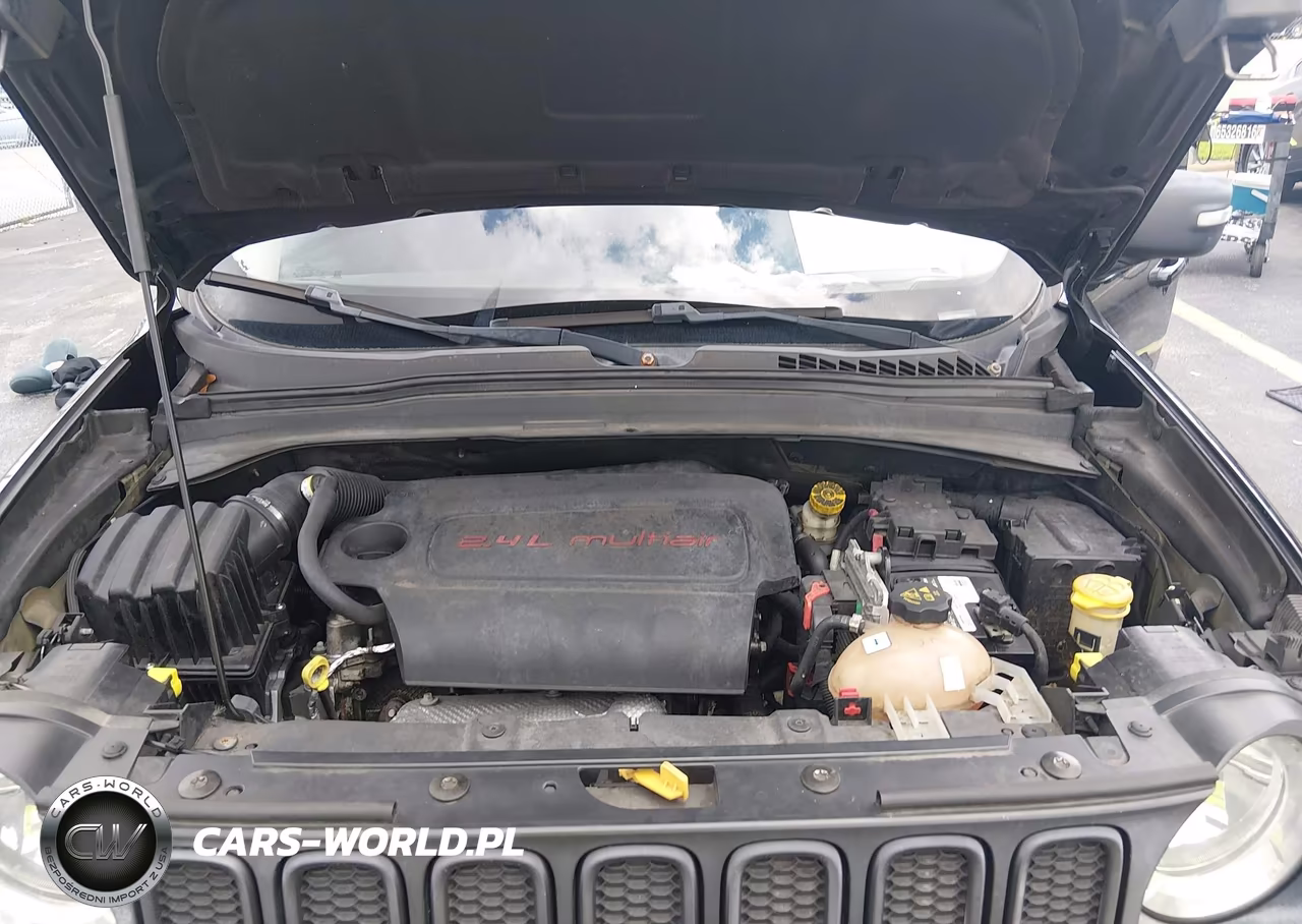 2016 Jeep Renegade Trailhawk VIN:ZACCJBCT1GPD74066 - 10