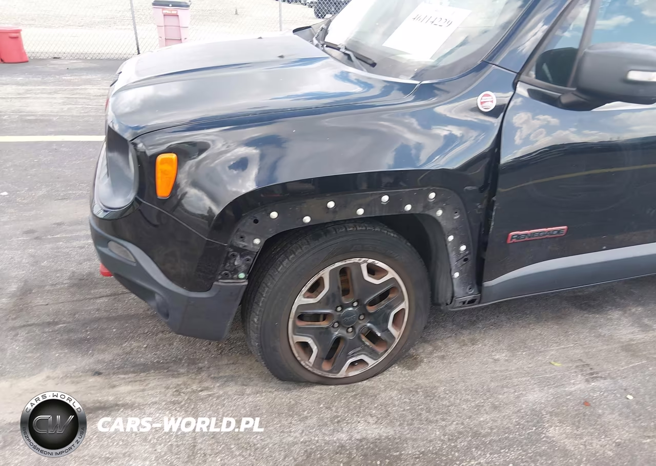2016 Jeep Renegade Trailhawk VIN:ZACCJBCT1GPD74066 - 6