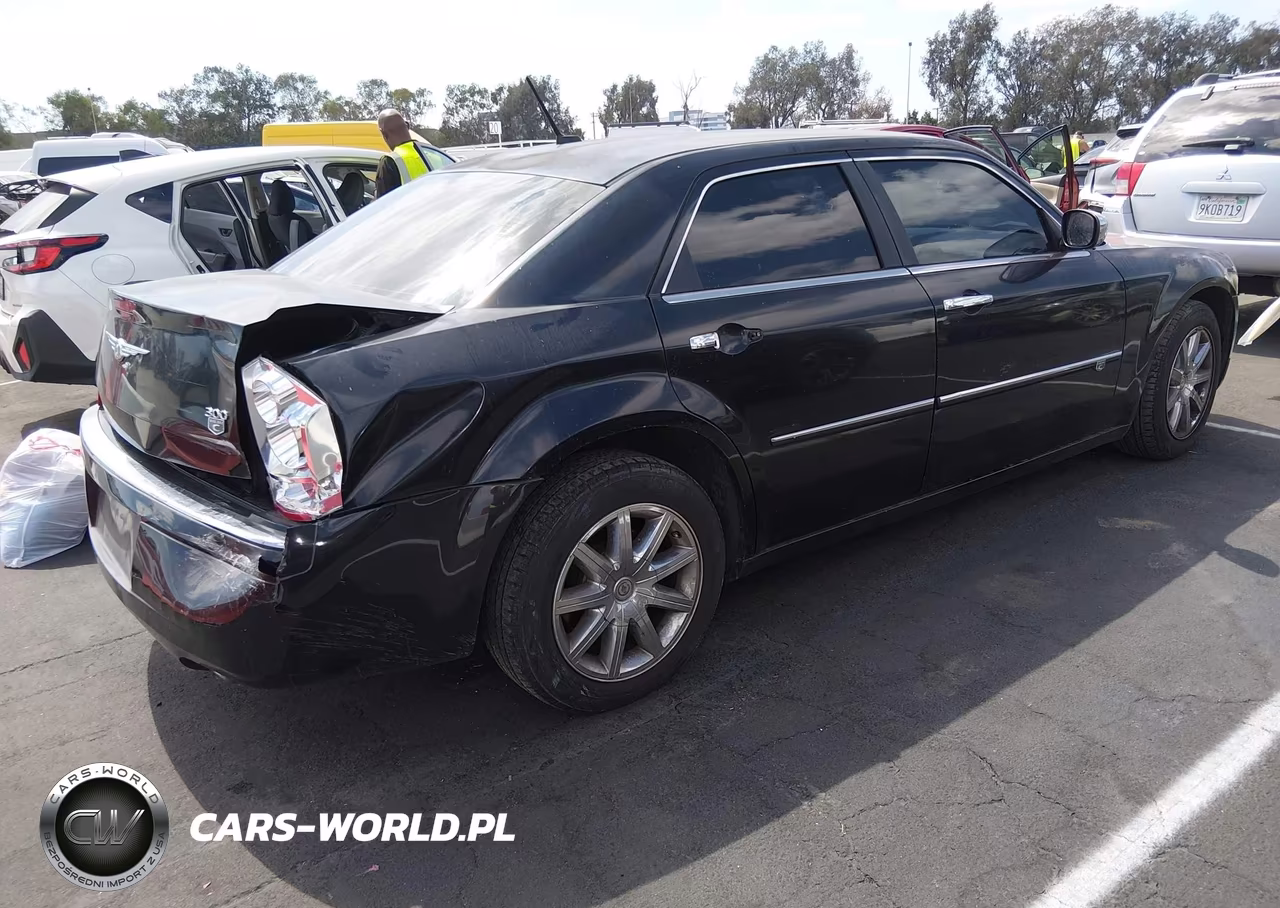 2008 Chrysler 300C Hemi VIN:2C3KA63H78H172841 - 4