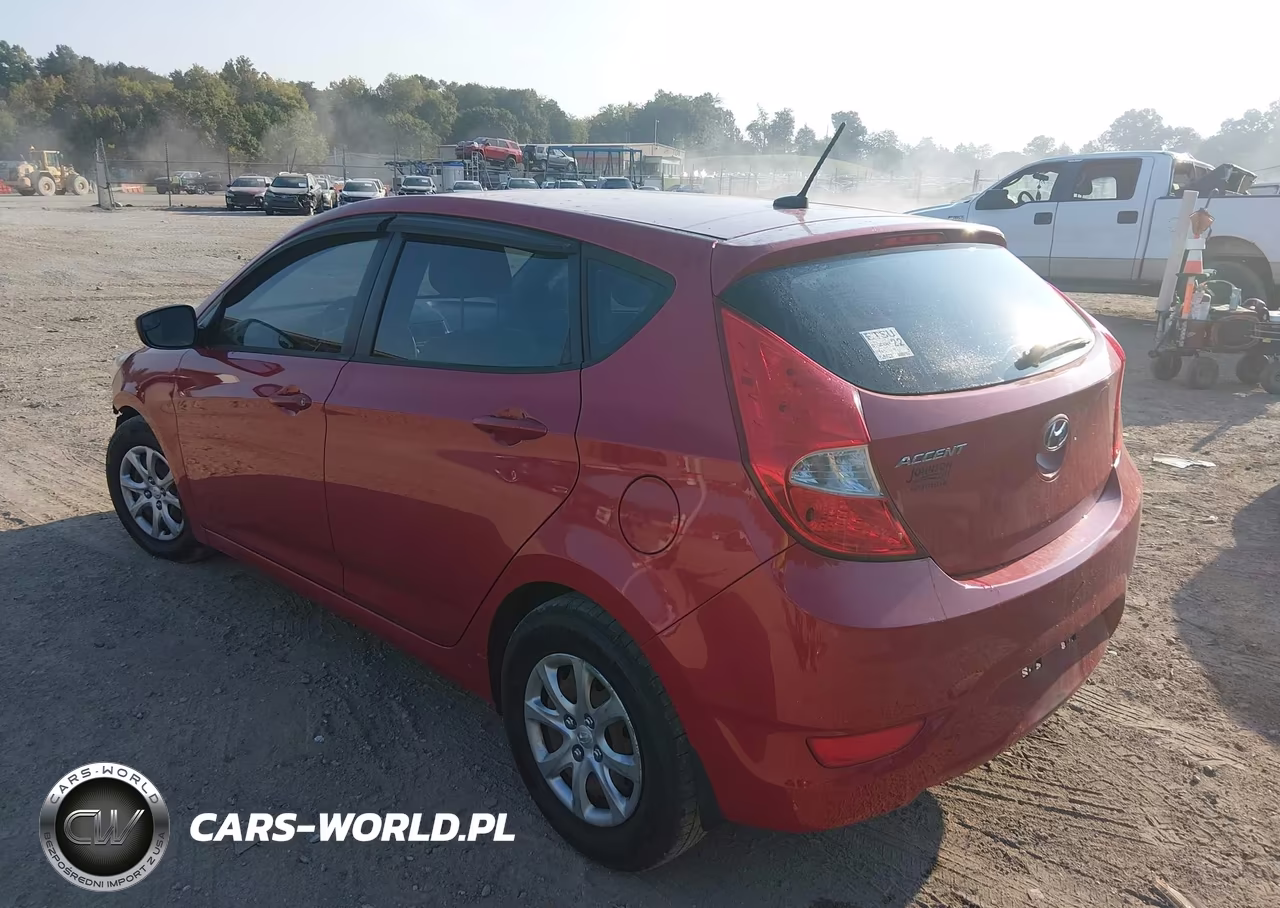 2014 Hyundai Accent Gs VIN:KMHCT5AE8EU152888 - 3