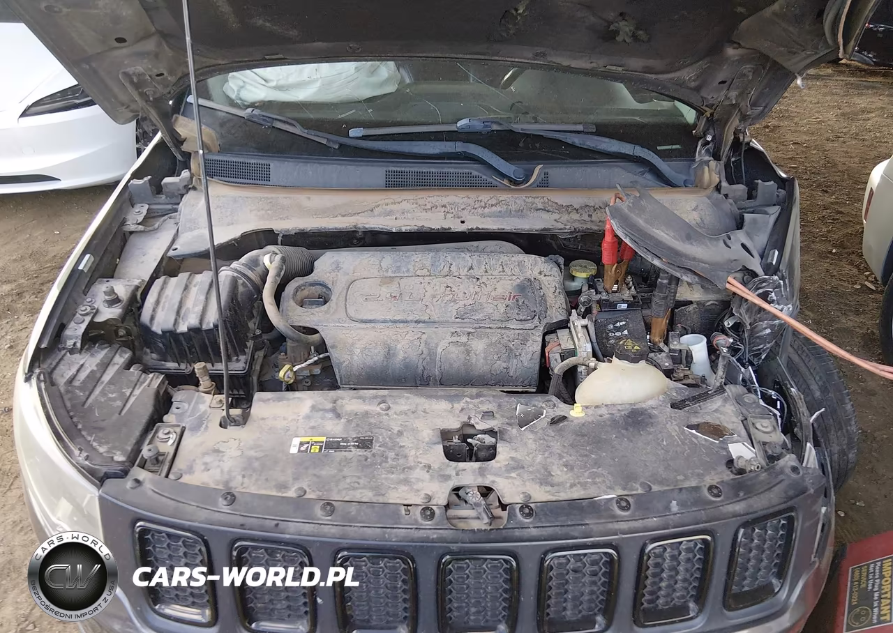 2019 Jeep Compass Altitude Fwd VIN:3C4NJCBB6KT615127 - 10