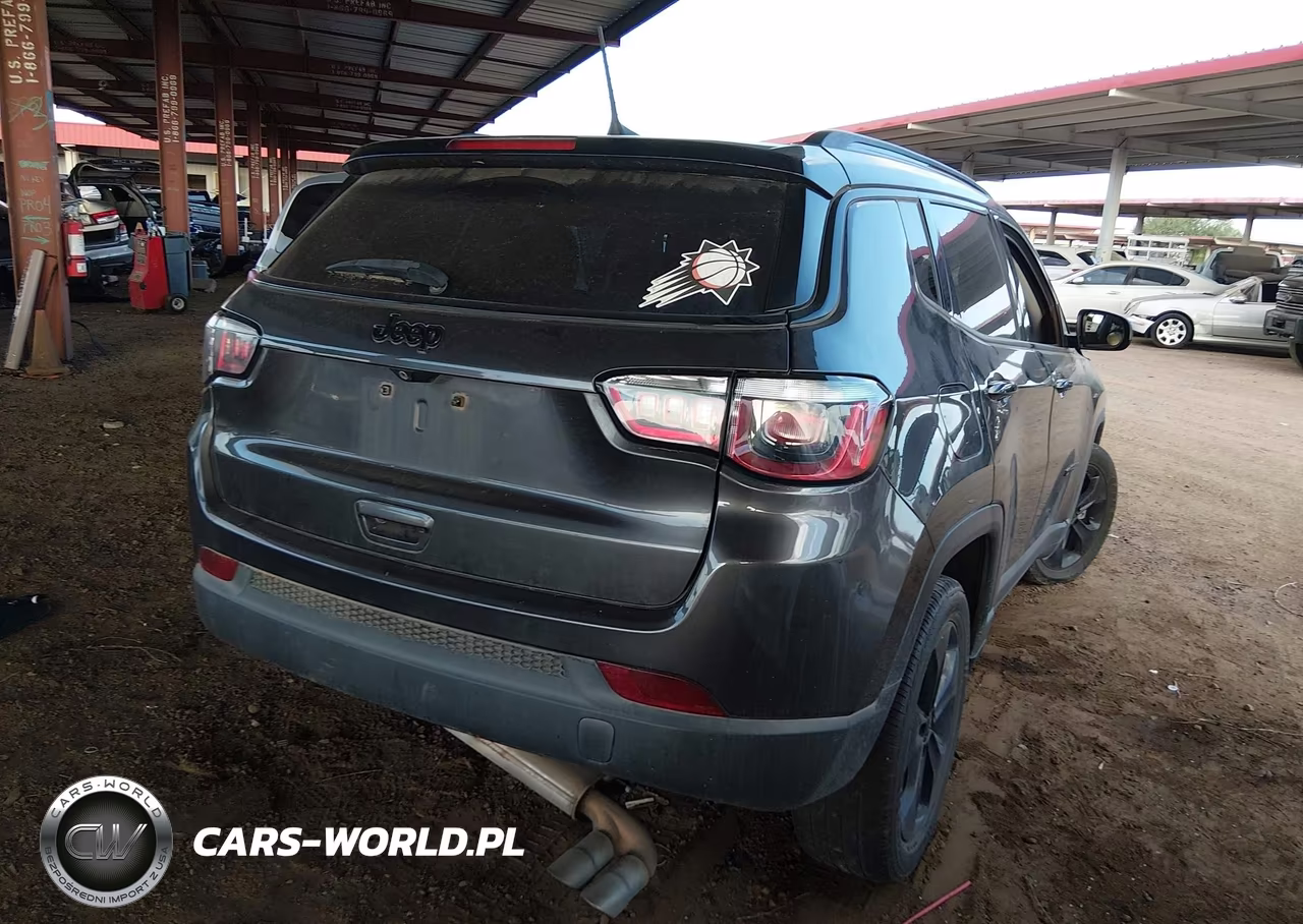 2019 Jeep Compass Altitude Fwd VIN:3C4NJCBB6KT615127 - 4