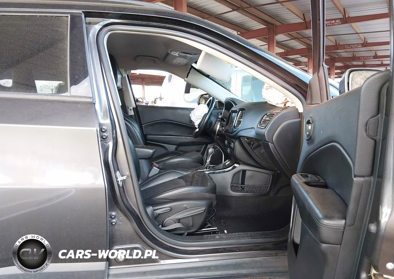 2019 Jeep Compass Altitude Fwd VIN:3C4NJCBB6KT615127 - 5