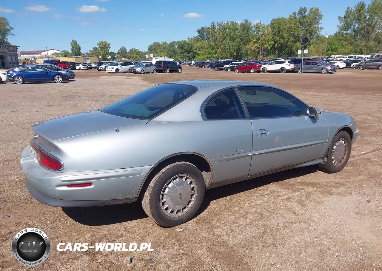 1995 Buick Riviera VIN:1G4GD221XS4737895 - 4