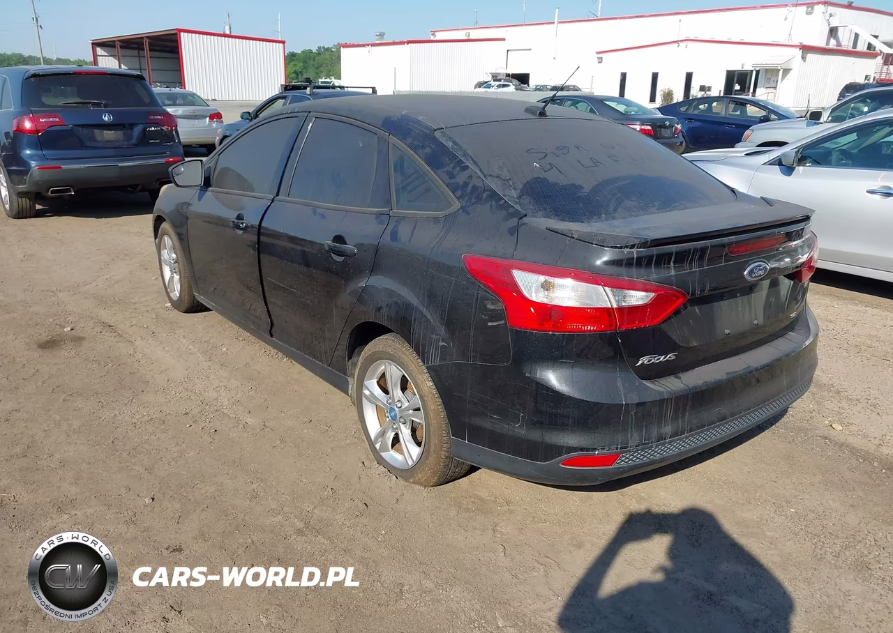 2012 Ford Focus Se VIN:1FAHP3F29CL172934 - 3