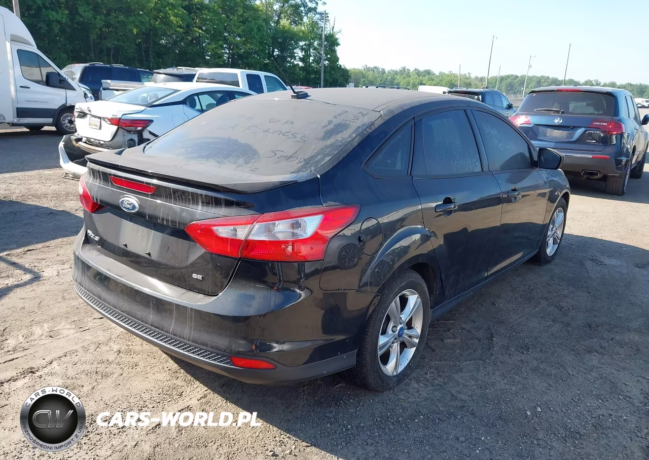2012 Ford Focus Se VIN:1FAHP3F29CL172934 - 4