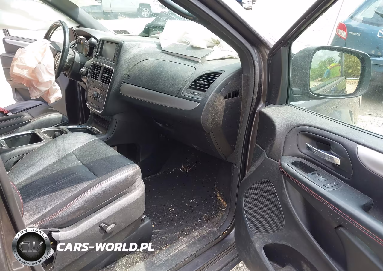 2019 Dodge Grand Caravan Gt VIN:2C4RDGEG0KR513297 - 5