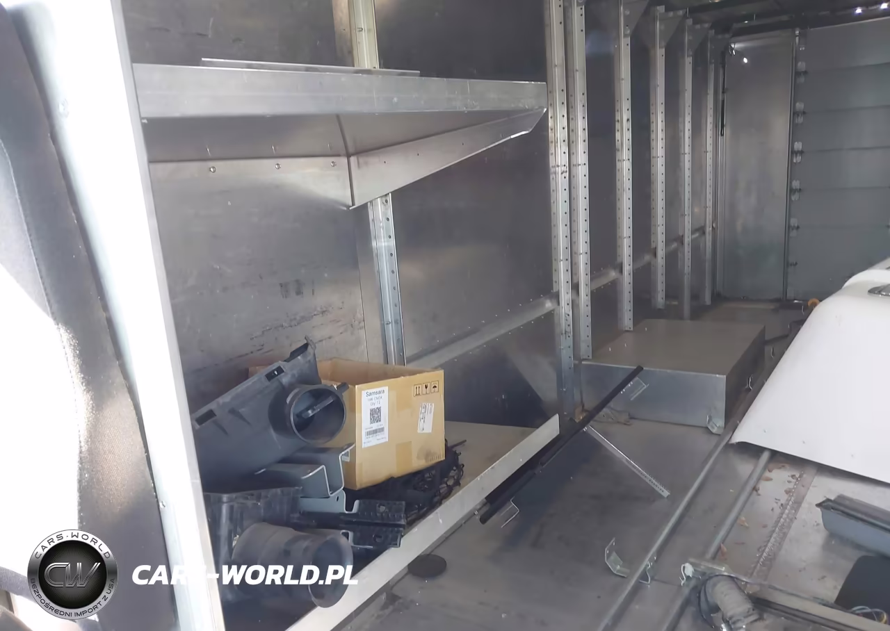 2017 Ford F-59 Commercial Stripped VIN:1F65F5KY2H0A17191 - 13