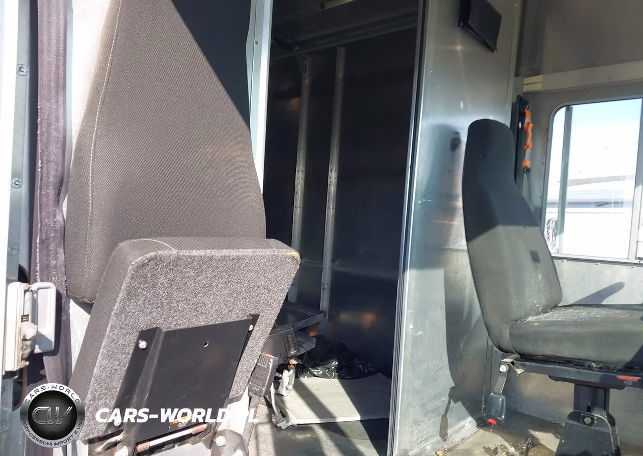 2017 Ford F-59 Commercial Stripped VIN:1F65F5KY2H0A17191 - 7