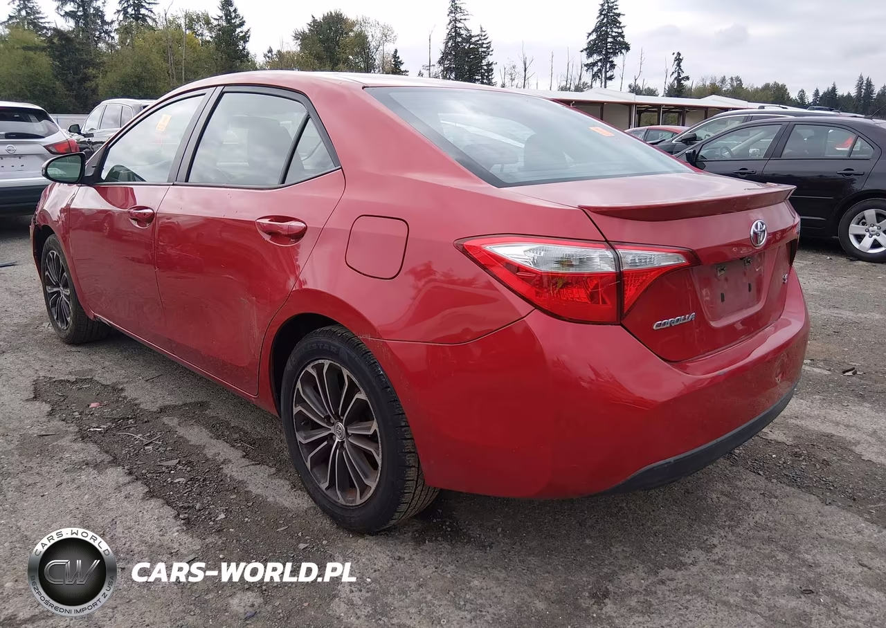 2015 Toyota Corolla S Plus VIN:5YFBURHE8FP230353 - 3