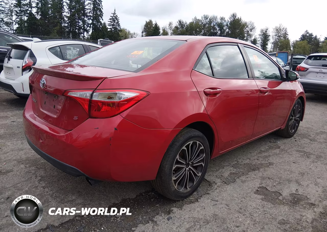 2015 Toyota Corolla S Plus VIN:5YFBURHE8FP230353 - 4