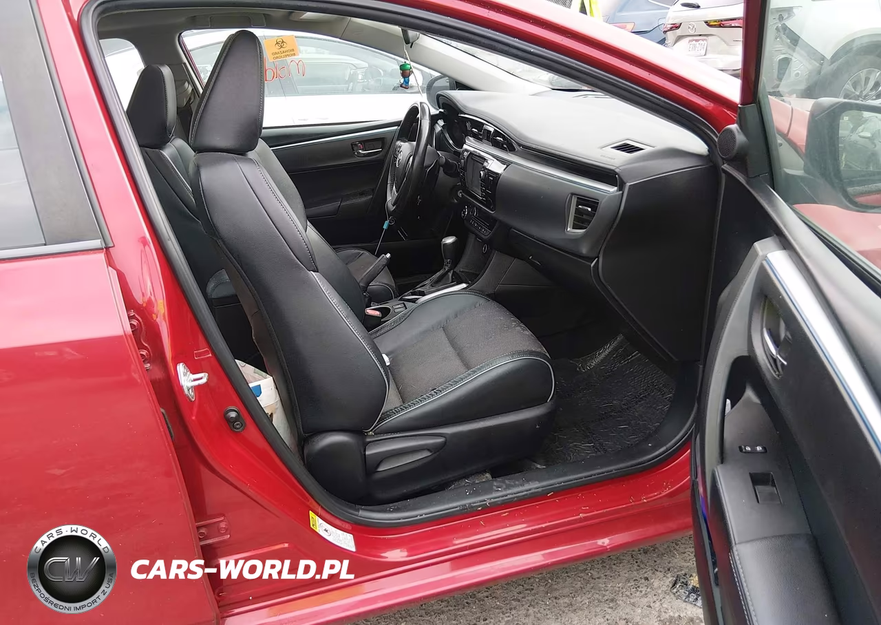2015 Toyota Corolla S Plus VIN:5YFBURHE8FP230353 - 5