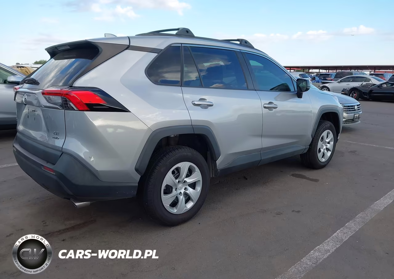 2021 Toyota Rav4 Le VIN:2T3F1RFV2MC206857 - 4