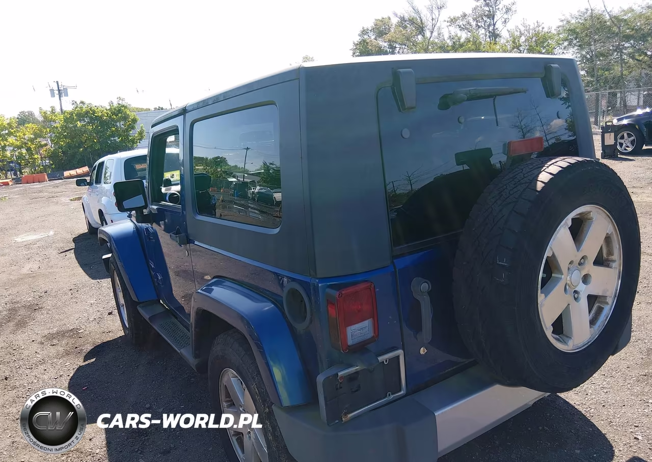 2009 Jeep Wrangler Sahara VIN:1J8FA54159L716890 - 3