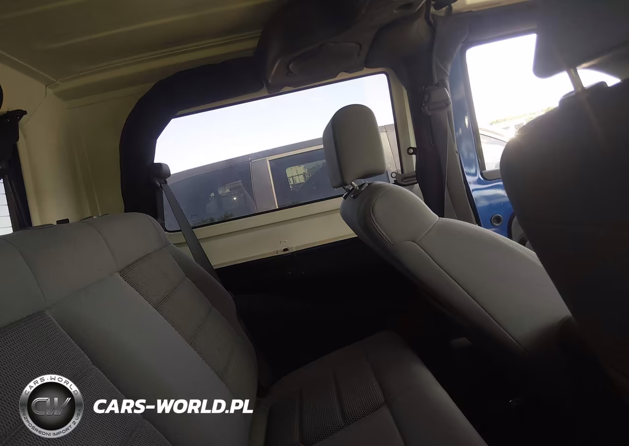 2009 Jeep Wrangler Sahara VIN:1J8FA54159L716890 - 8