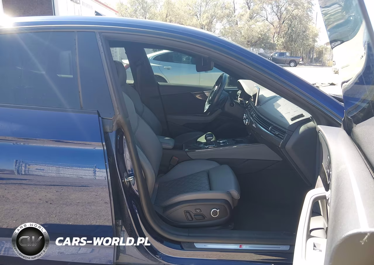 2019 Audi S5 3.0T Premium VIN:WAUC4CF54KA003418 - 5