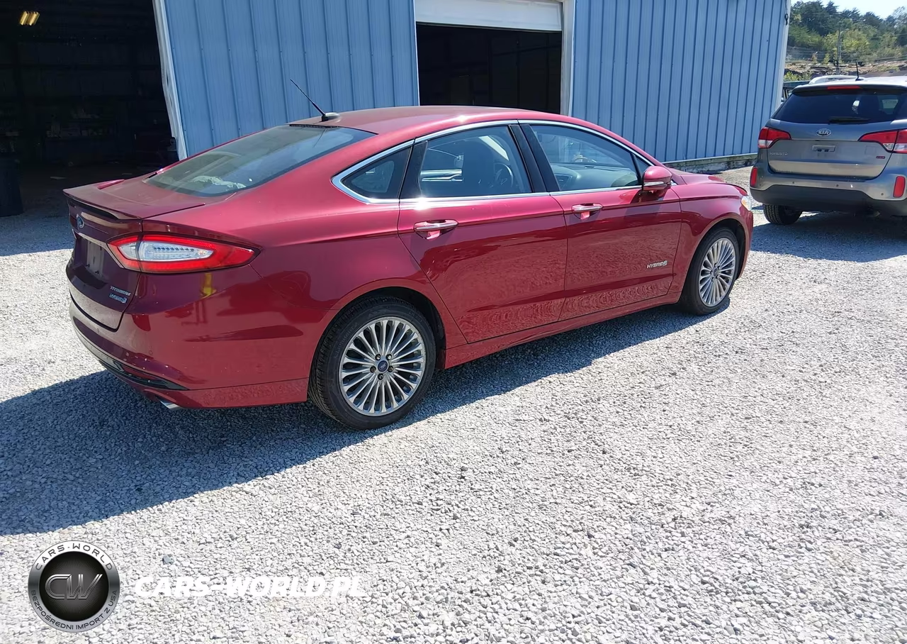 2014 Ford Fusion Hybrid Titanium VIN:3FA6P0RU8ER297432 - 4
