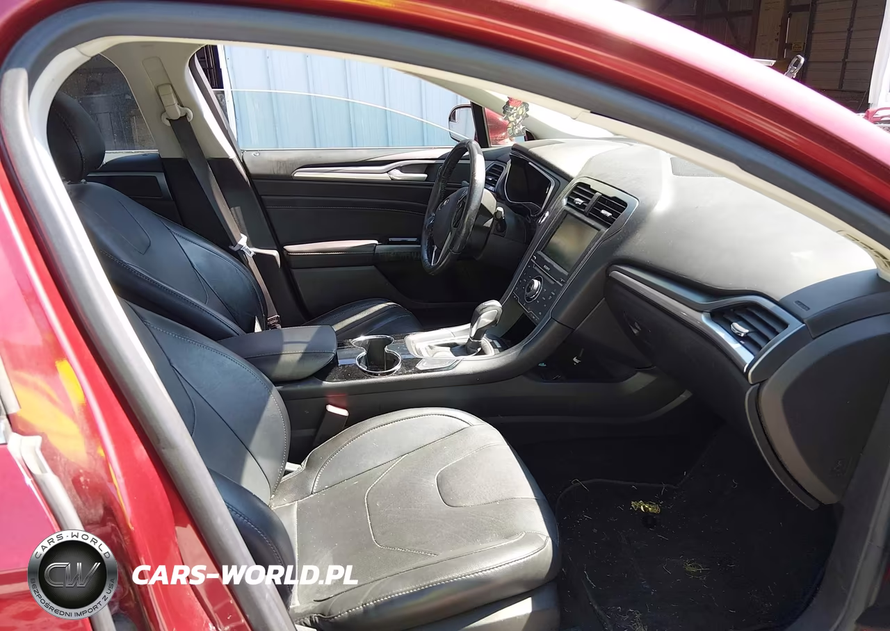 2014 Ford Fusion Hybrid Titanium VIN:3FA6P0RU8ER297432 - 5