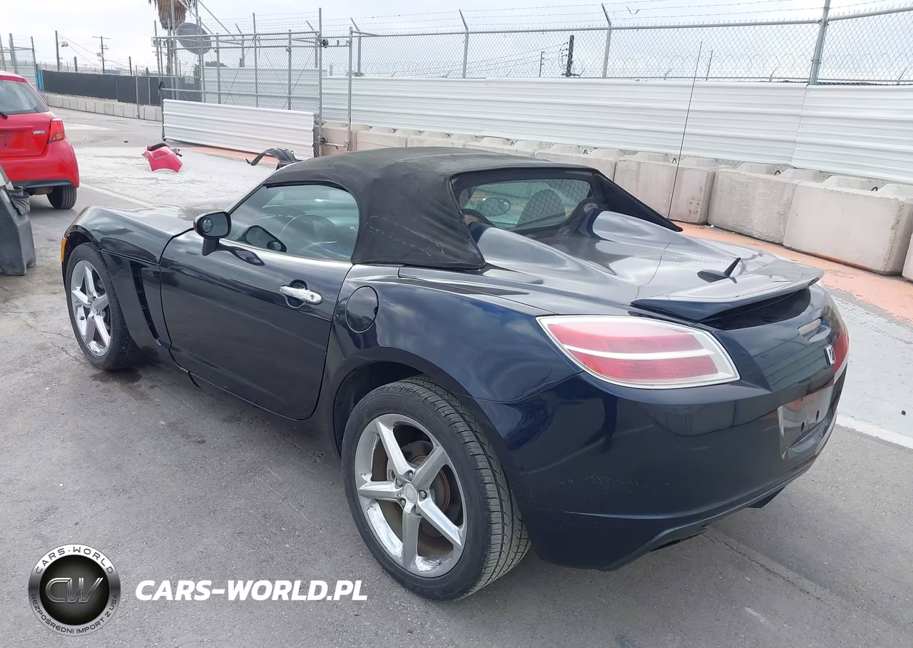 2008 Saturn Sky Red Line VIN:1G8MF35X88Y127934 - 3
