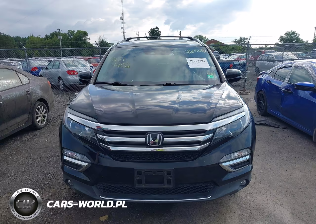 2016 Honda Pilot Touring VIN:5FNYF6H97GB047352 - 13