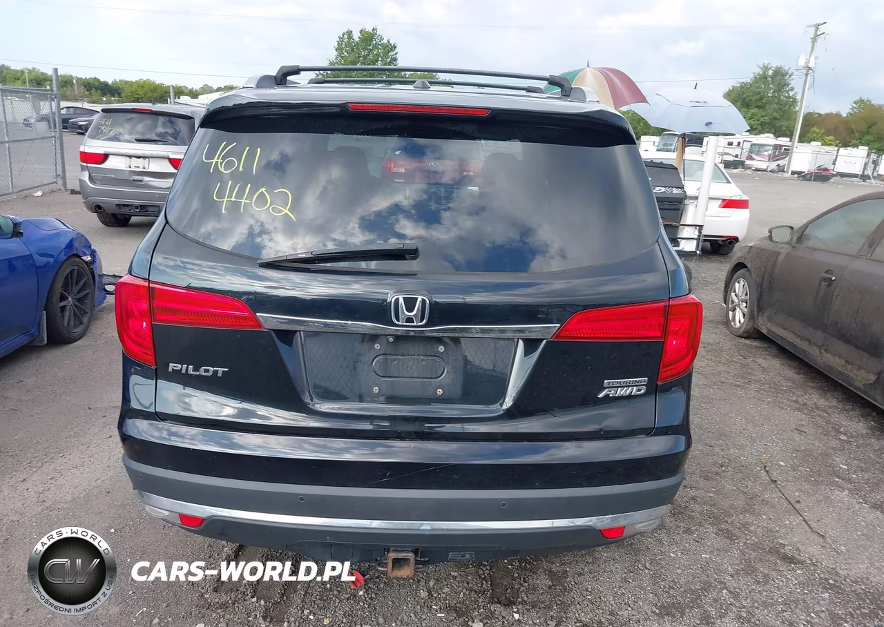 2016 Honda Pilot Touring VIN:5FNYF6H97GB047352 - 17
