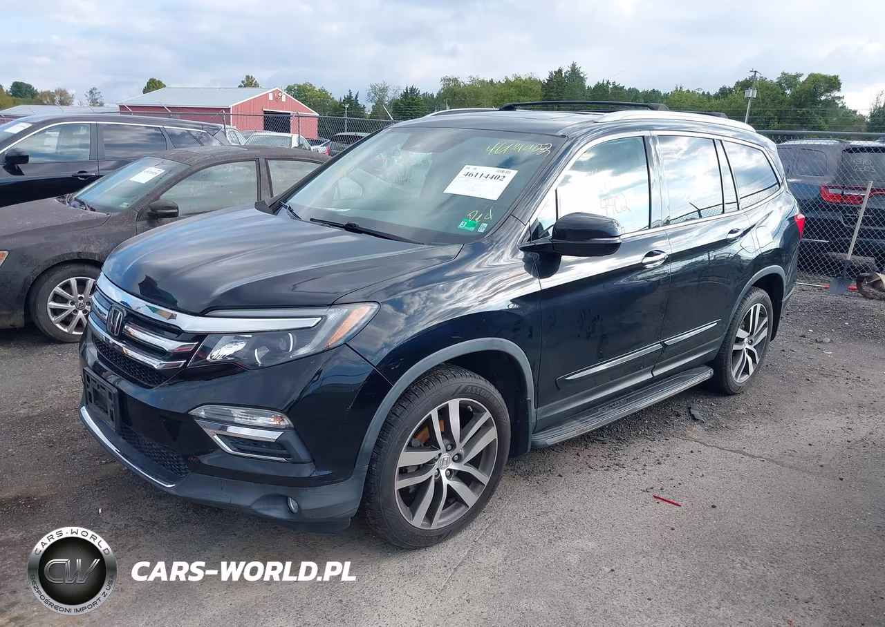 2016 Honda Pilot Touring VIN:5FNYF6H97GB047352 - 2