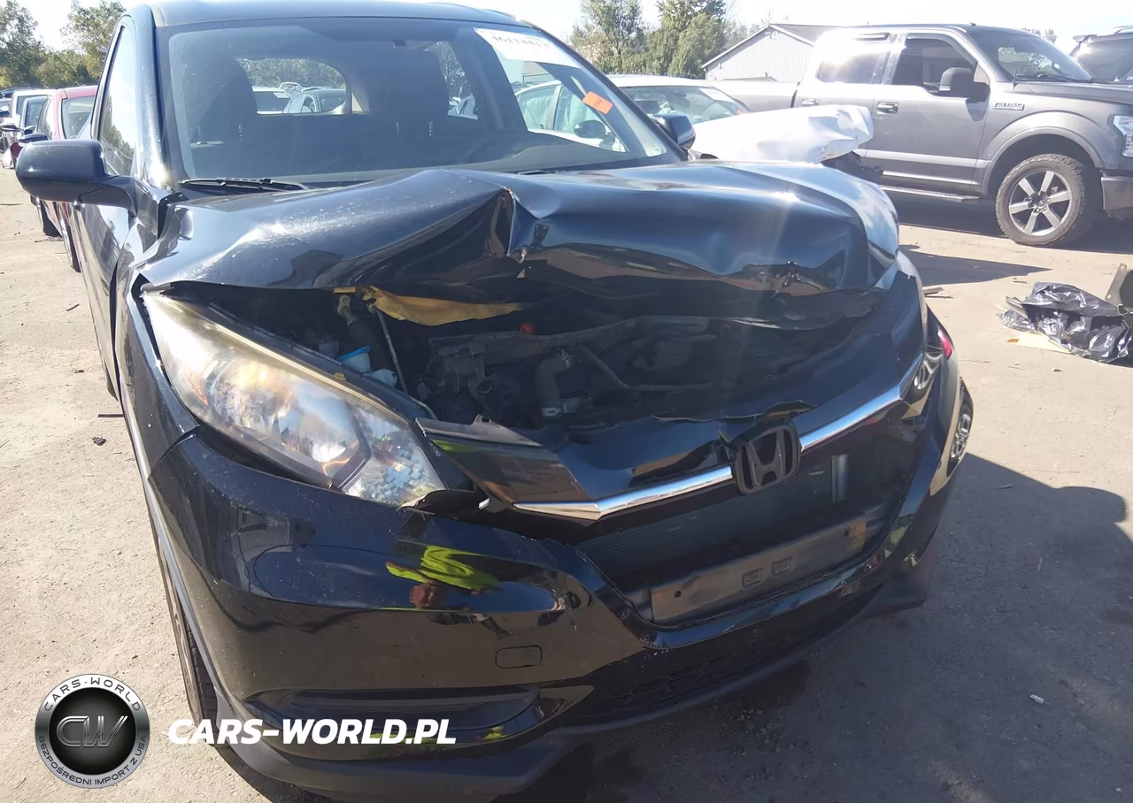 2017 Honda Hr-V Lx VIN:3CZRU6H36HG700961 - 6