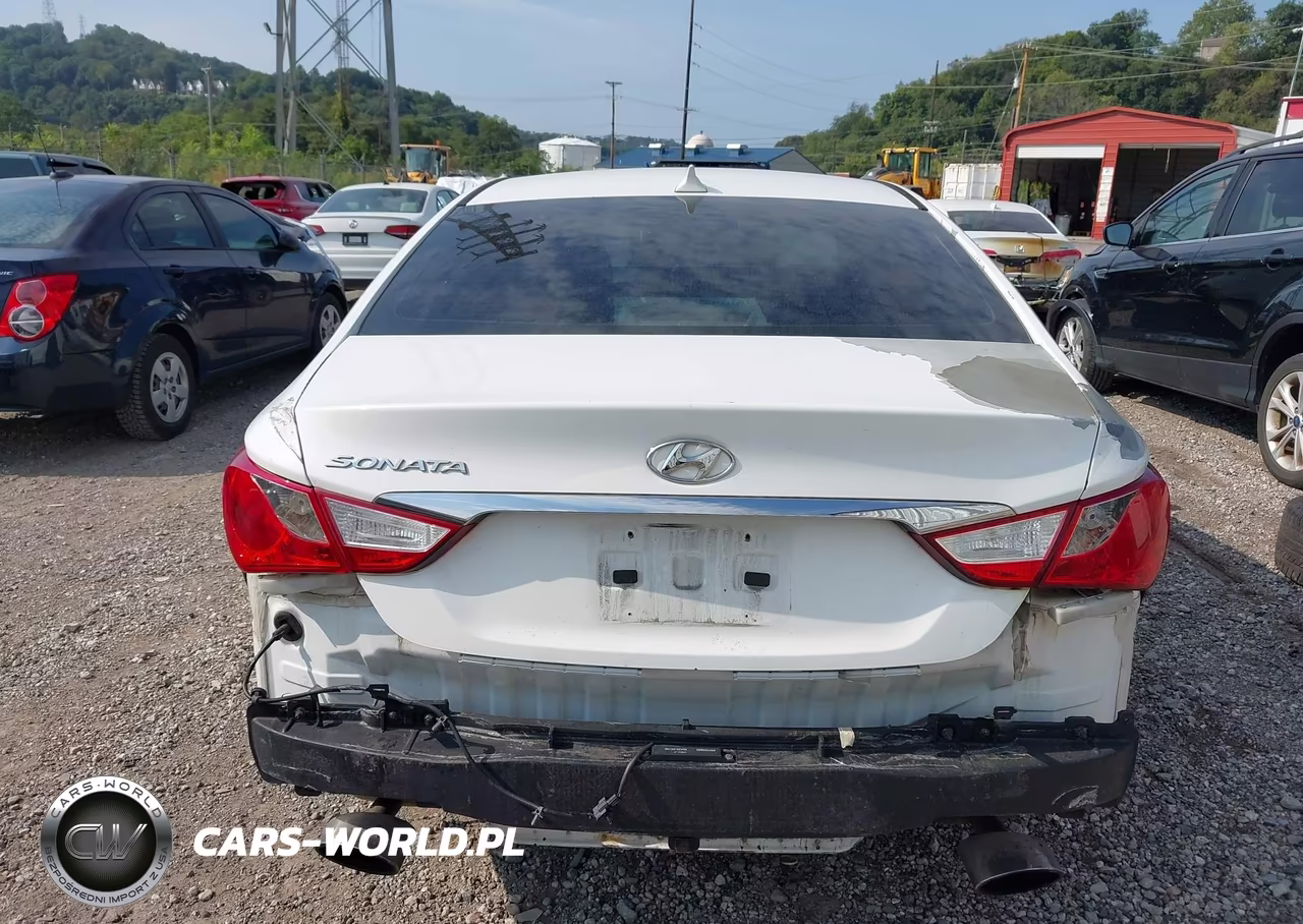 2013 Hyundai Sonata Se VIN:5NPEC4AC6DH783038 - 13