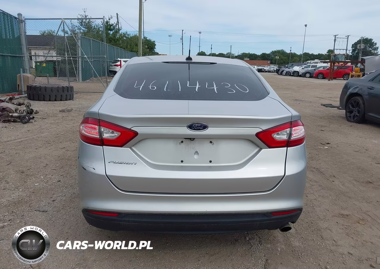 2015 Ford Fusion S VIN:3FA6P0G72FR131101 - 16