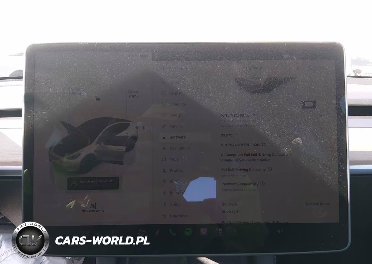 2022 Tesla Model Y Long Range Dual Motor All-Wheel Drive VIN:7SAYGDEE2NF436077 - 7