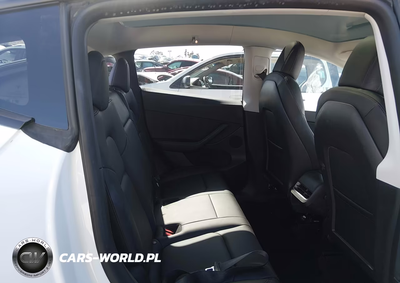 2022 Tesla Model Y Long Range Dual Motor All-Wheel Drive VIN:7SAYGDEE2NF436077 - 8