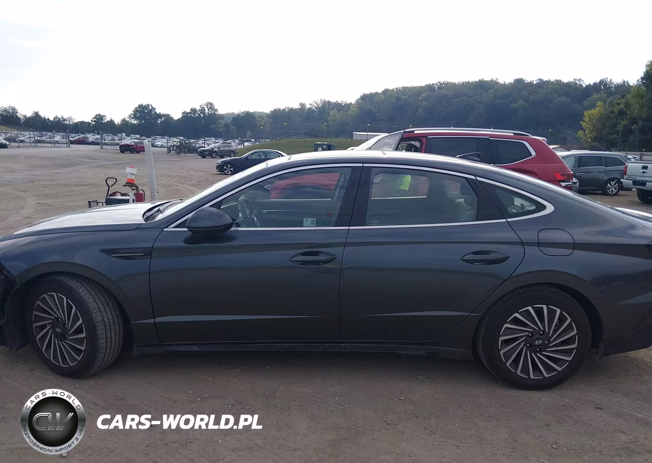 2024 Hyundai Sonata Hybrid Limited VIN:KMHL54JJ4RA094416 - 15
