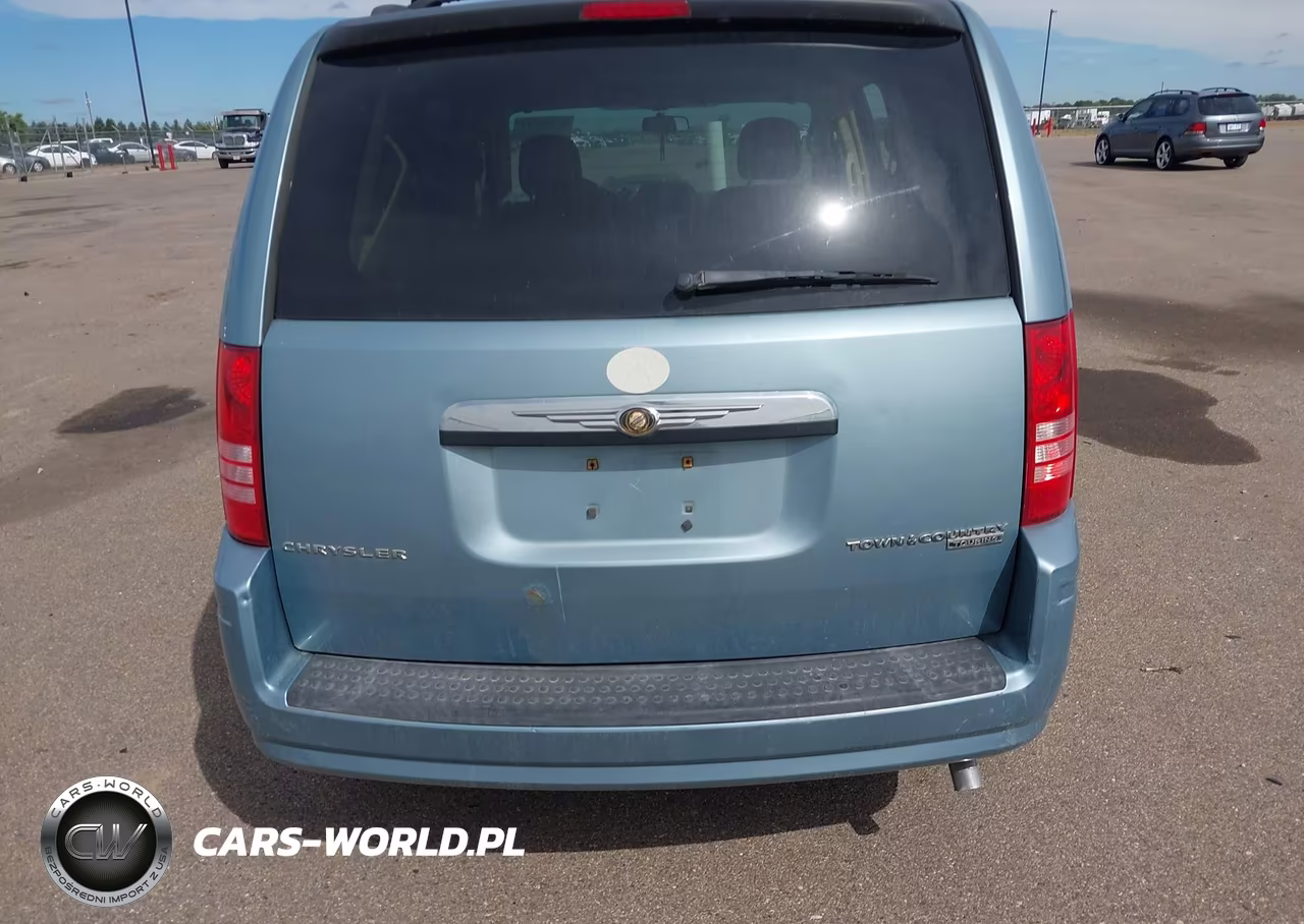 2010 Chrysler Town & Country Touring VIN:2A4RR5D13AR359518 - 17