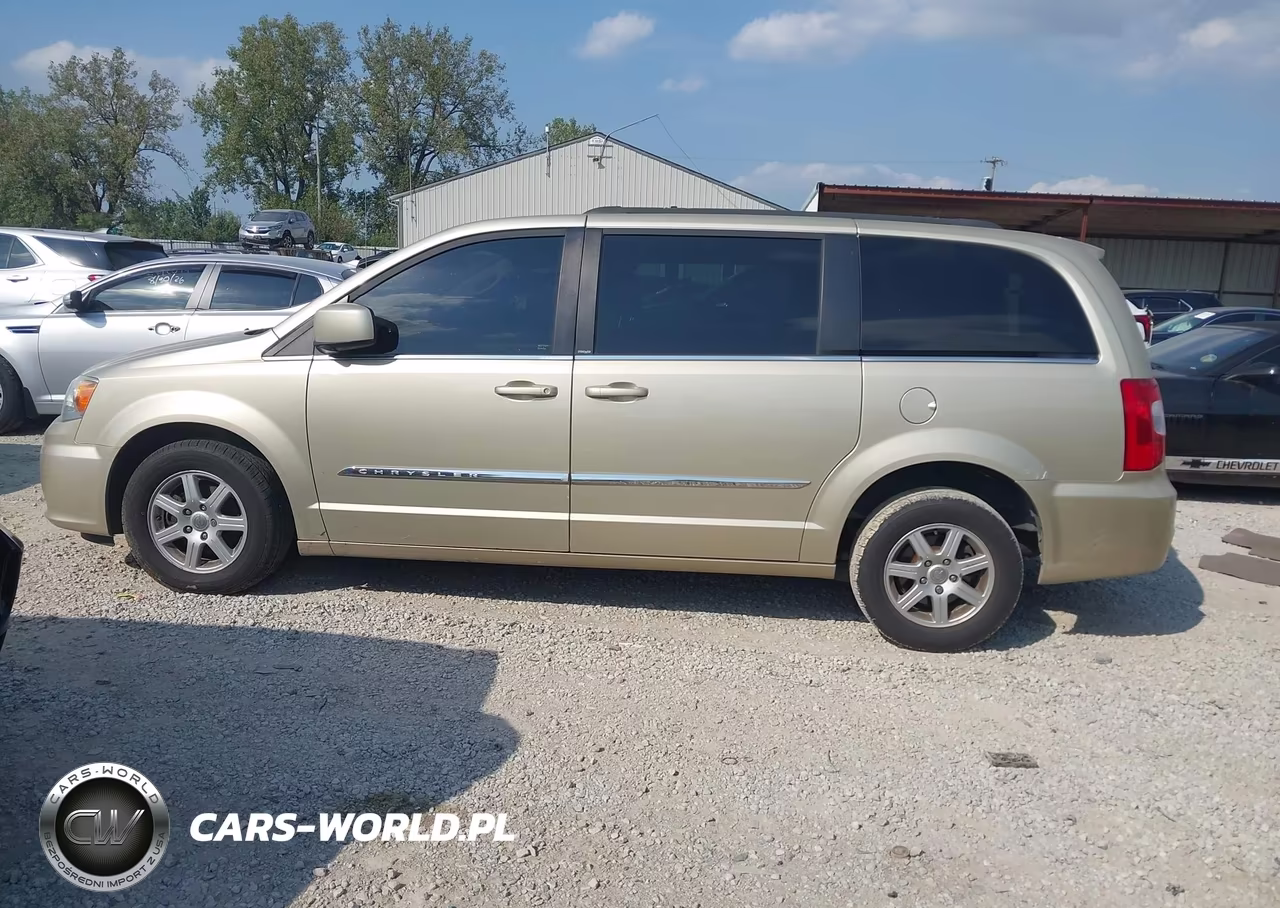 2012 Chrysler Town & Country Touring VIN:2C4RC1BG7CR145383 - 14