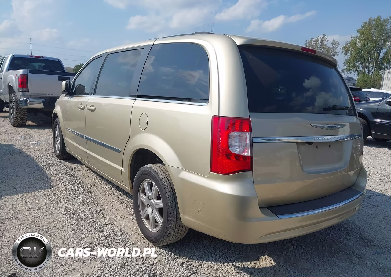2012 Chrysler Town & Country Touring VIN:2C4RC1BG7CR145383 - 3