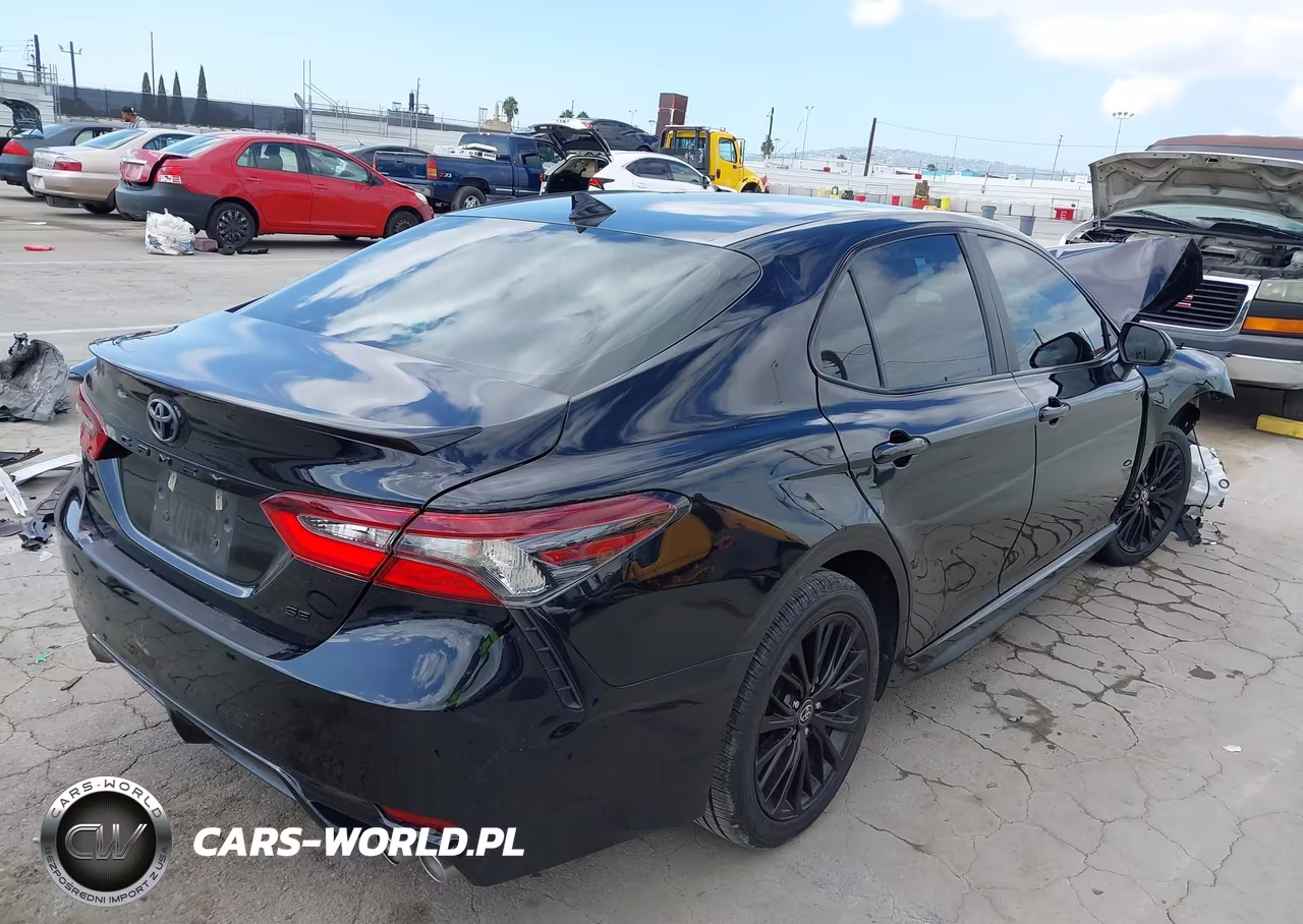 2021 Toyota Camry Se Nightshade Edition VIN:4T1G11AK8MU491980 - 4