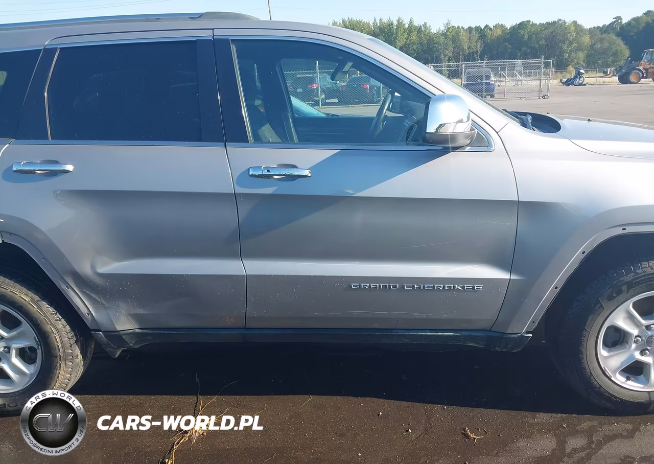 2014 Jeep Grand Cherokee Laredo VIN:1C4RJFAG5EC482554 - 13