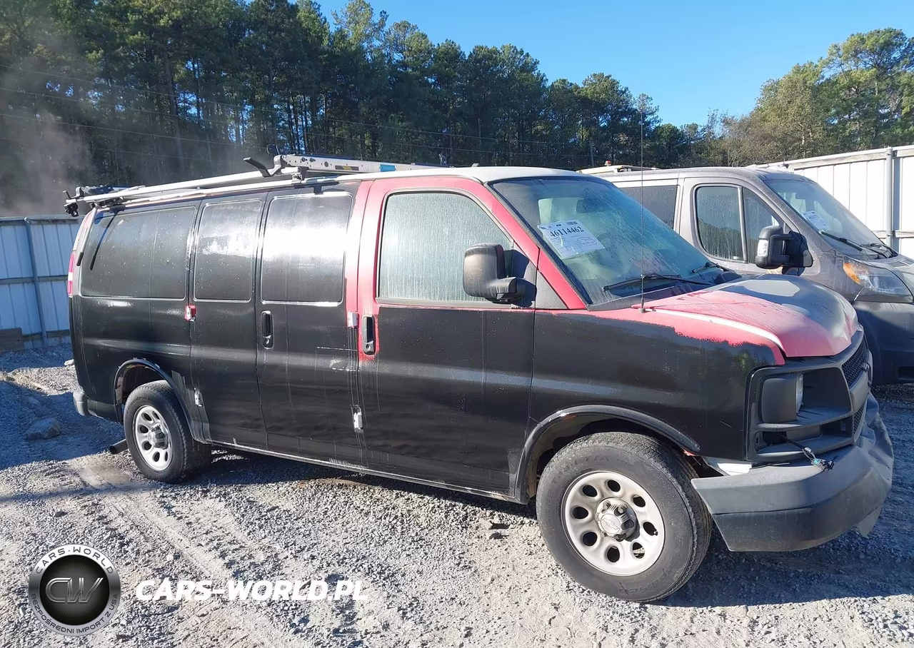 2009 Chevrolet Express 1500 Work Van VIN:1GCFG15X291135604 - 13