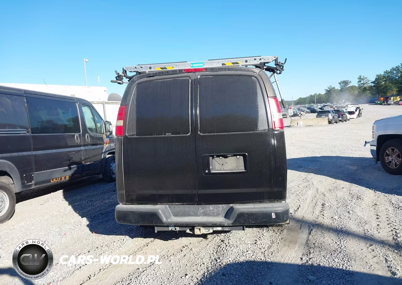 2009 Chevrolet Express 1500 Work Van VIN:1GCFG15X291135604 - 16