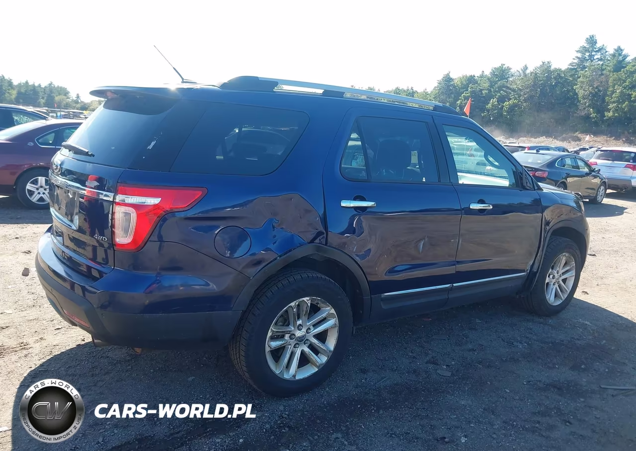 2011 Ford Explorer Xlt VIN:1FMHK8D89BGA13329 - 4