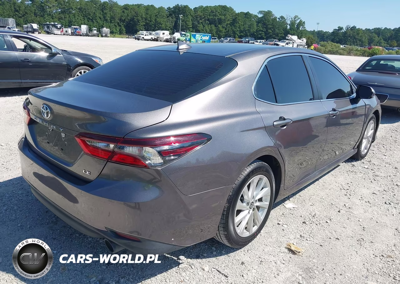 2021 Toyota Camry Le VIN:4T1C11AK6MU529480 - 4