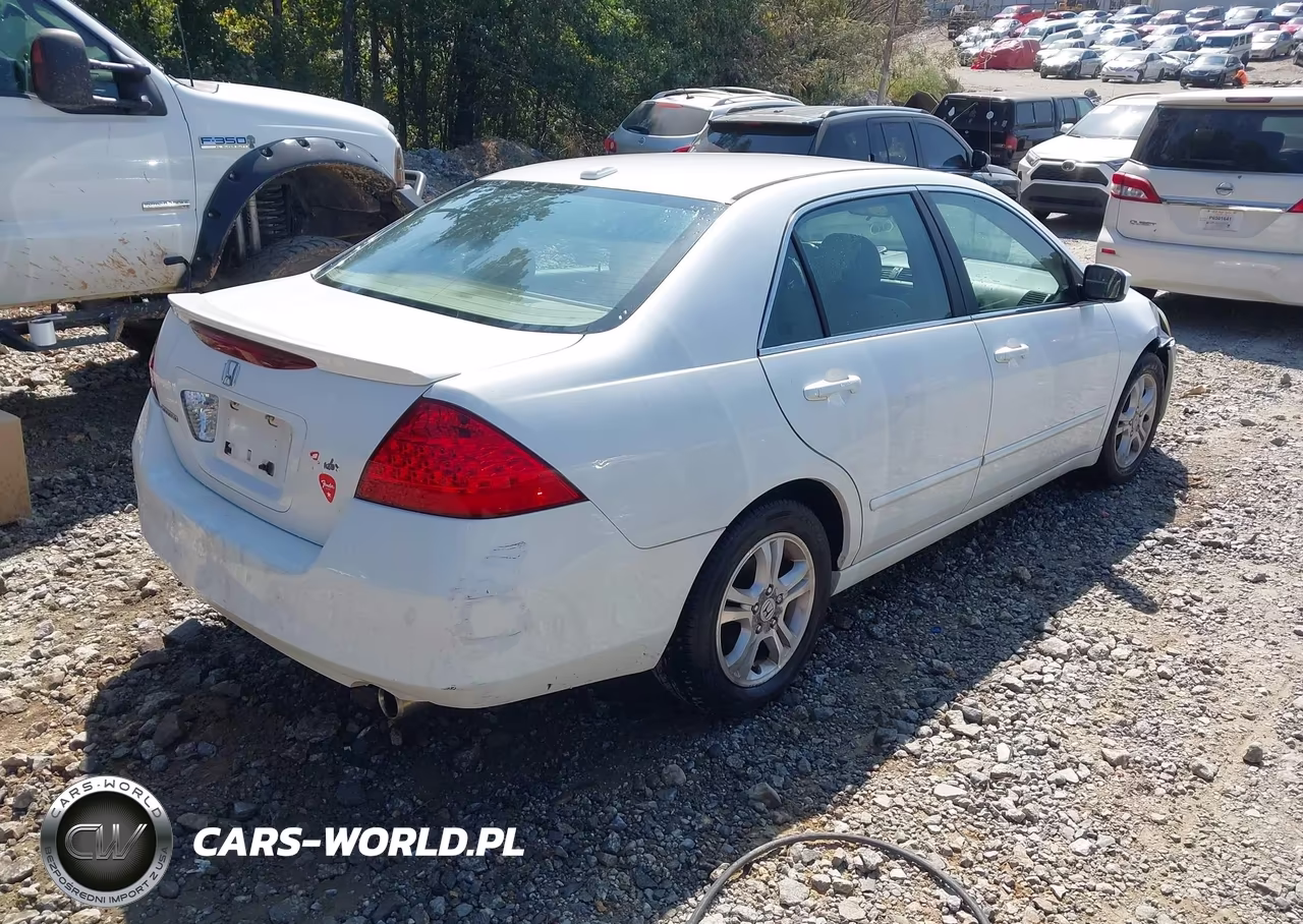 2007 Honda Accord 2.4 Ex VIN:1HGCM56817A033204 - 4