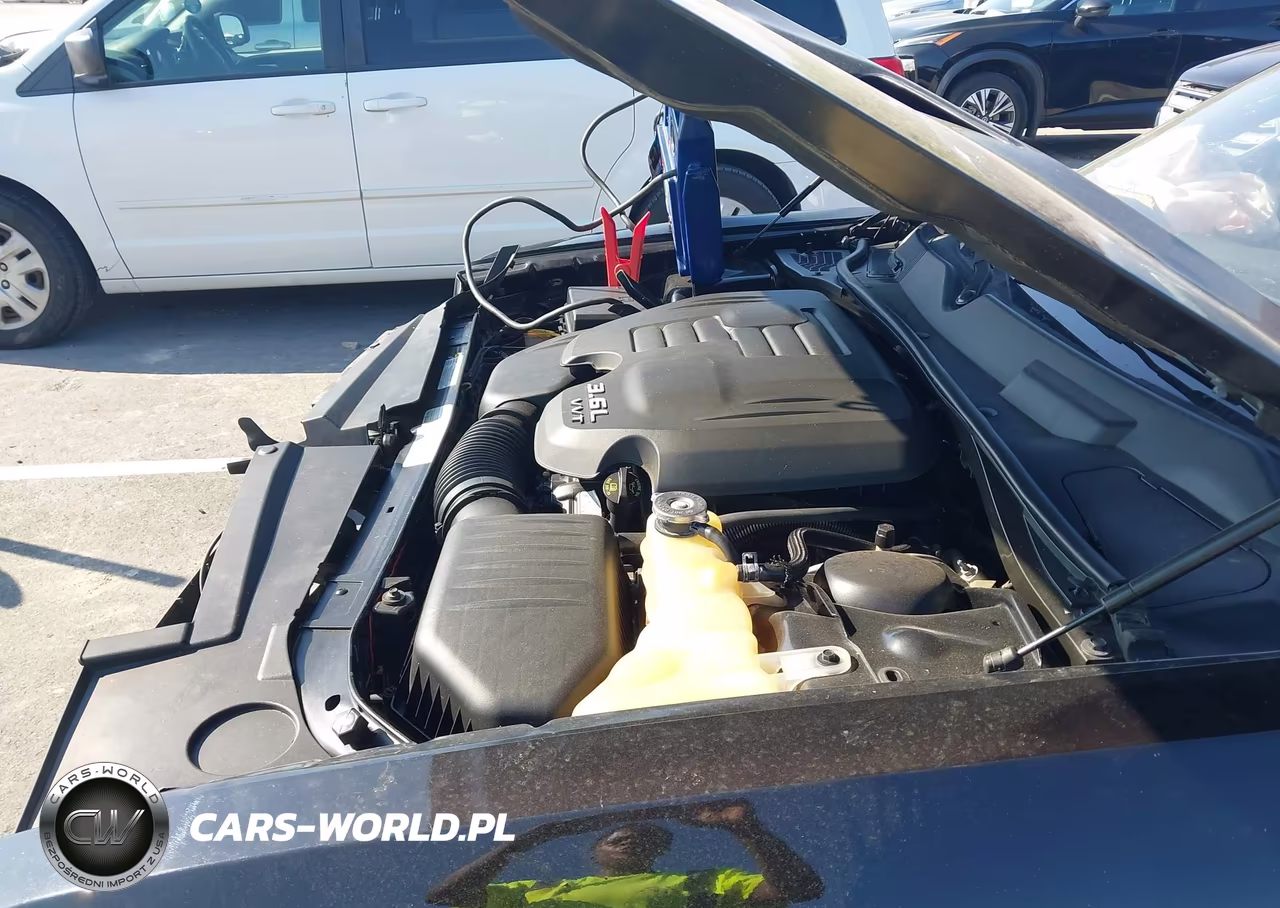 2012 Dodge Challenger Sxt VIN:2C3CDYAGXCH137477 - 10
