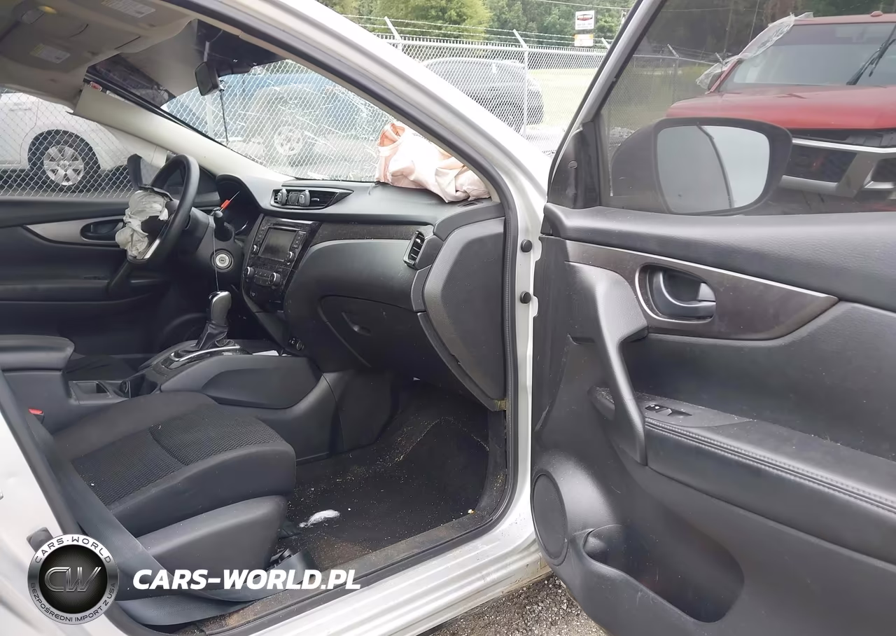 2019 Nissan Rogue Sport S VIN:JN1BJ1CR2KW340789 - 5