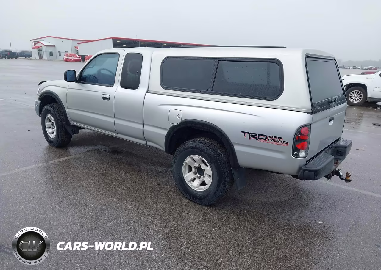 2000 Toyota Tacoma Base V6 VIN:4TAWN72N5YZ676749 - 3