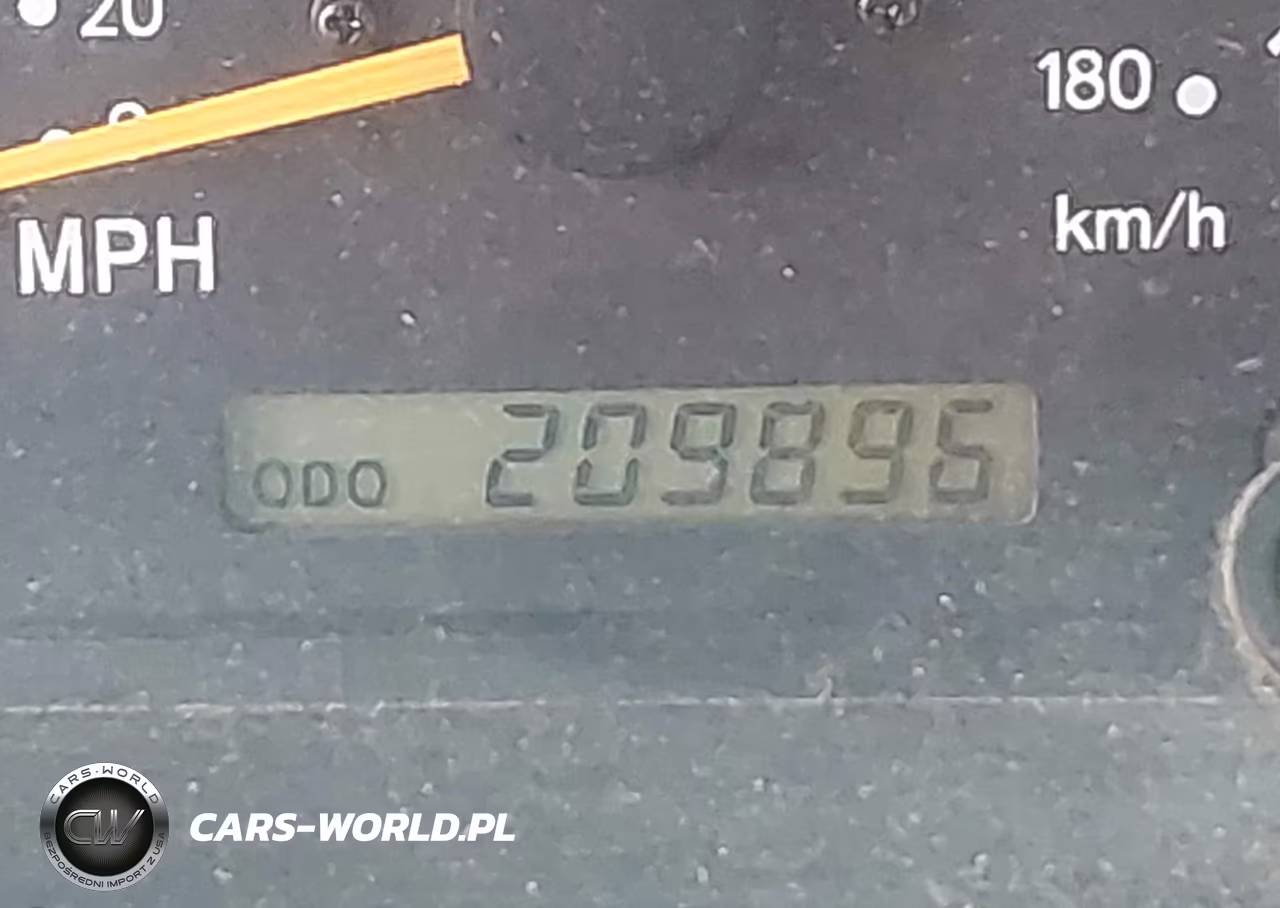 2000 Toyota Tacoma Base V6 VIN:4TAWN72N5YZ676749 - 7